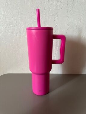 Neon pink Simple Modern 40 oz tumbler